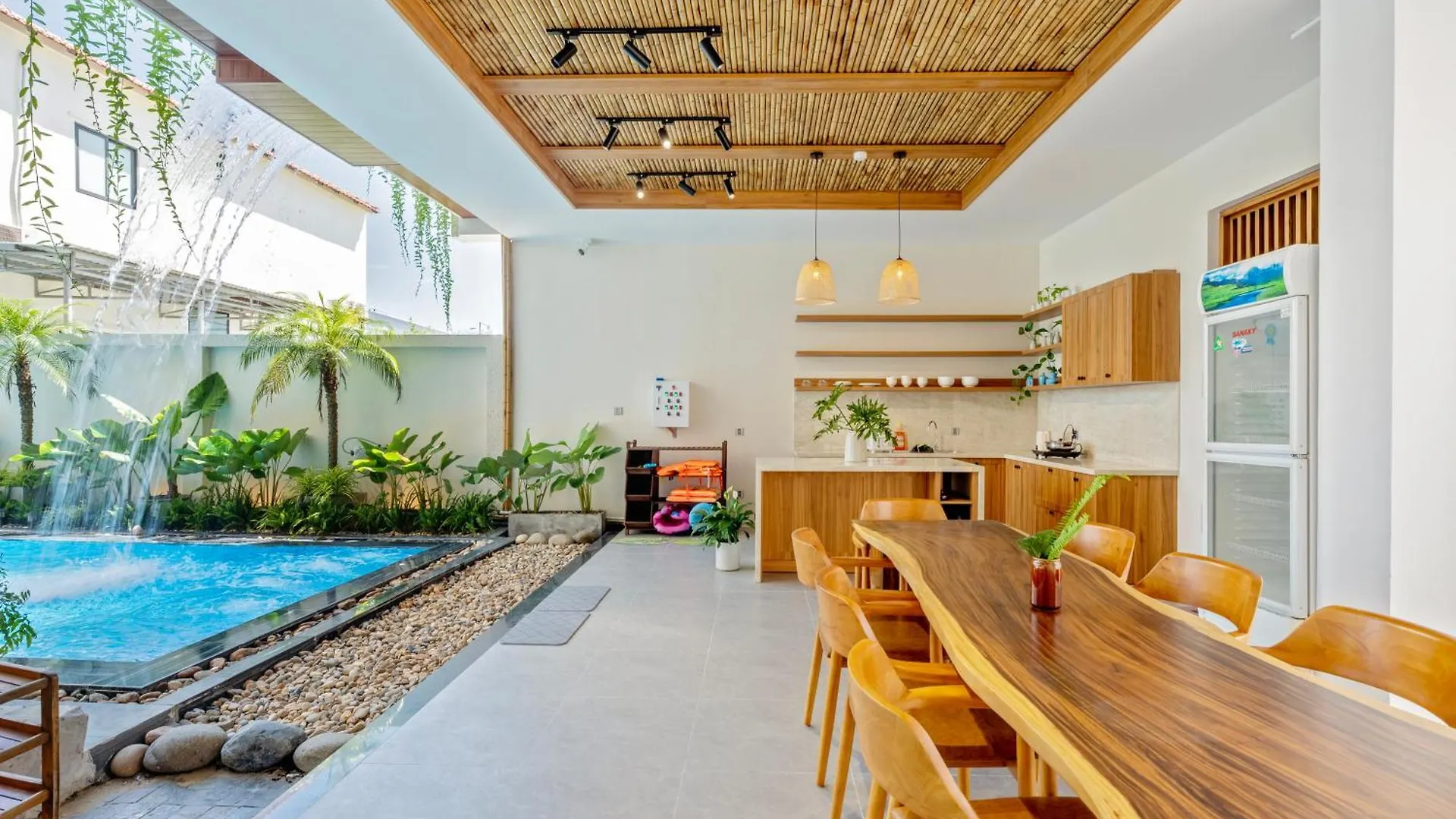 B&B Tropical Villa - Apartment 会安 0*,