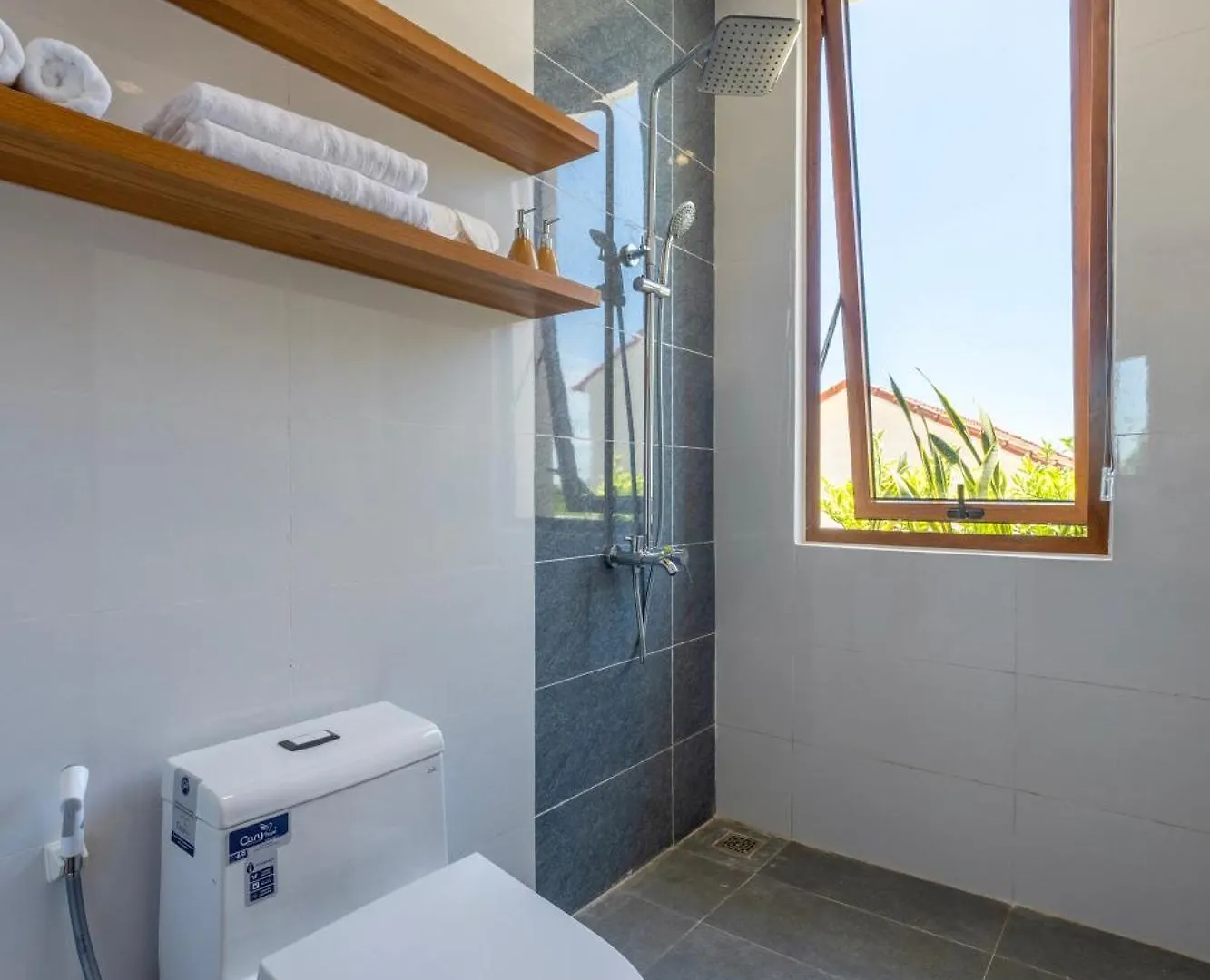 B&B Tropical Villa - Apartment 会安 0*,  越南